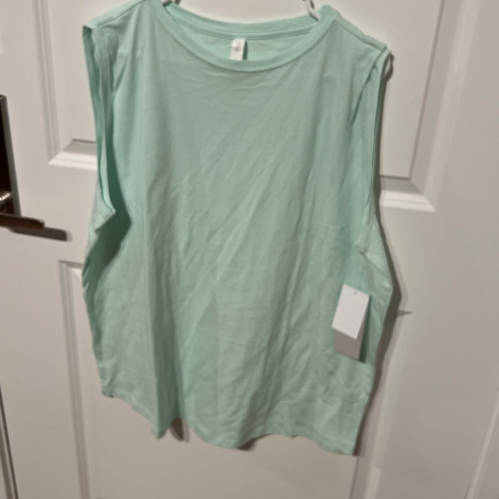 Sleeveless Mint Green Women's Tank Top - Casual Essential
